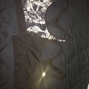 Champion sports bra’s